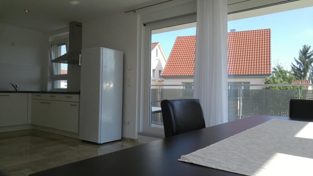 Zimmervermietung Im Zentrum Waiblingens Waiblingen  Ngoại thất bức ảnh